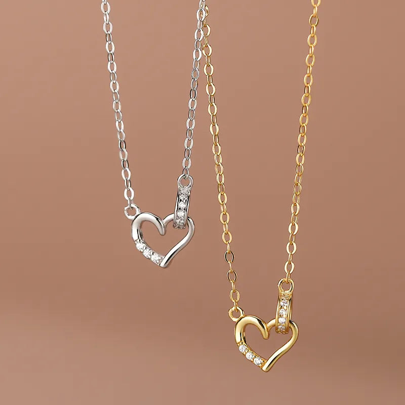 Dainty Circle Heart Necklace